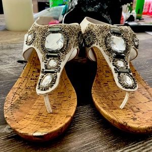 Vera Wang thong sandals